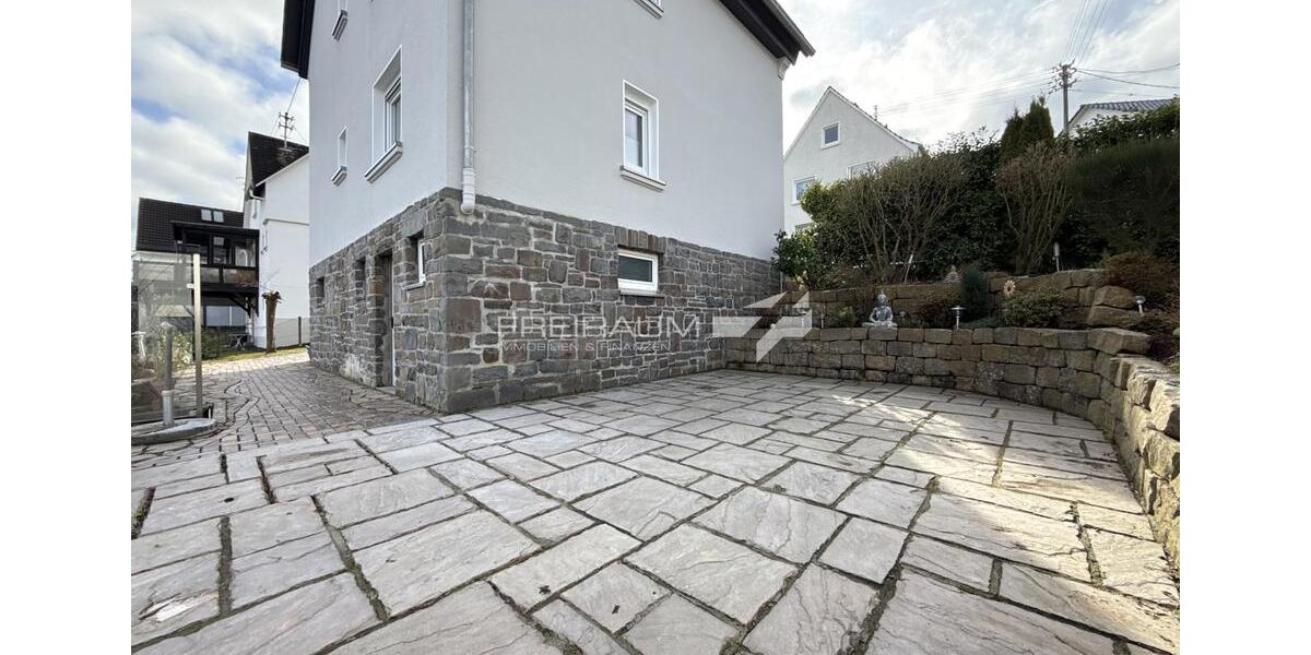 Einfamilienhaus Siegen Weidenau - 5 Zimmer, 120 m&sup2;, 1.100&euro; | Angebot:25256341