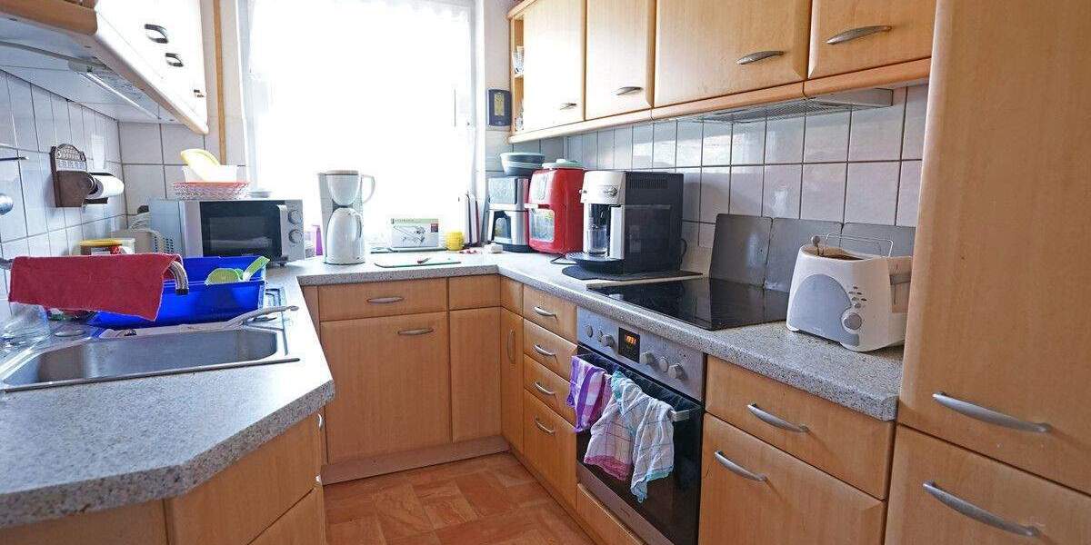 Mehrfamilienhaus, Wohnhaus Kaufungen / Oberkaufungen Oberkaufungen - 7 Zimmer, 202 m&sup2;, 280.000&euro; | Angebot:25771224