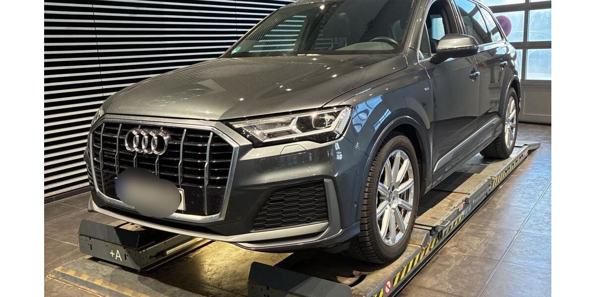 Audi Q7 77.932 km 46.580 &euro; Hagen 58091