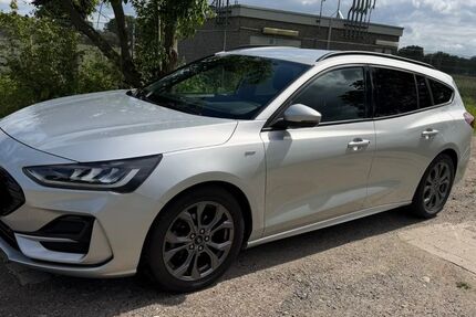 Ford Focus 60.000 km 15.700 &euro; neustadt 31535