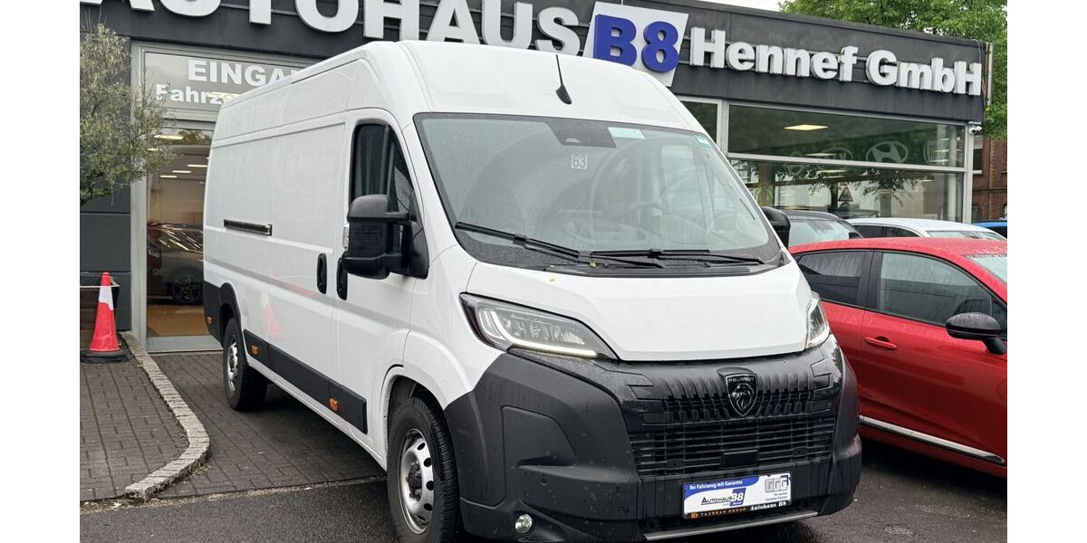 Peugeot Boxer 15.323 km 26.900 &euro; Hennef 53773