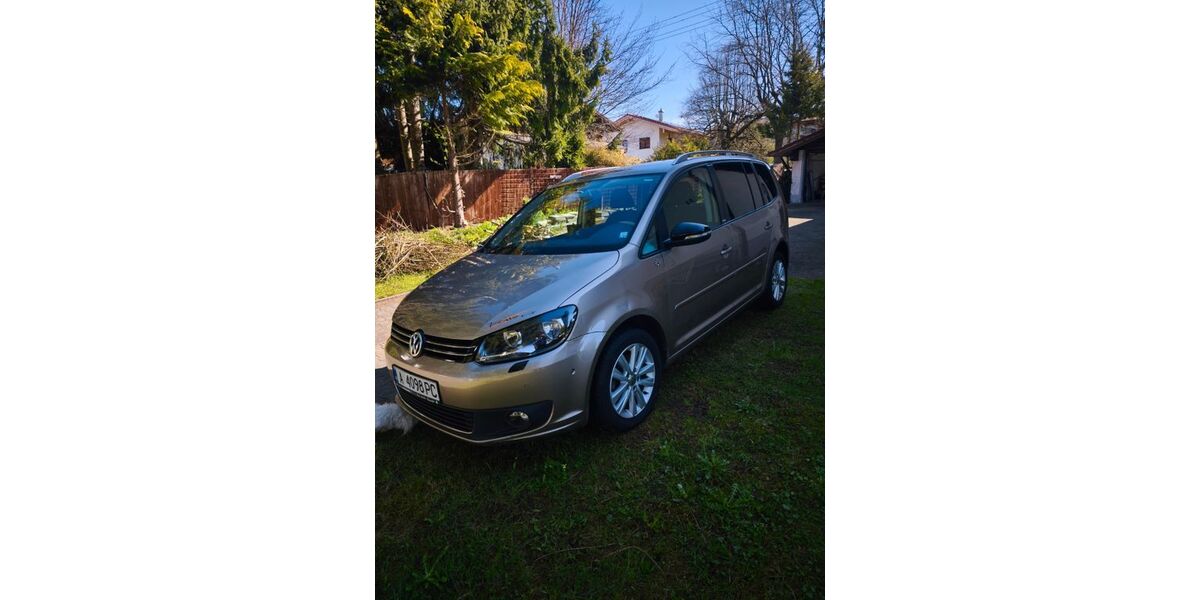 VW Touran 135.200 km 6.790 &euro; Oy-Mittelberg 87466