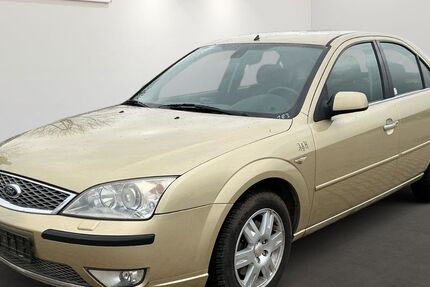 Ford Mondeo 87.398 km 2.399 &euro; Brehna 06796