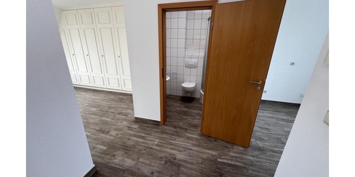 Dachterrasse, Kamin und Fußbodenheizung! Außergewöhnliche 4 Zimmer Wohnung in ruhiger Innenstadtlage! - Etagenwohnung Gera Ostviertel | Angebot:26845300