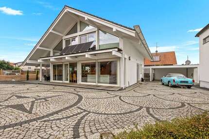 Haus zum Kaufen in Hausen 1.490.000 € 302.3 m²
