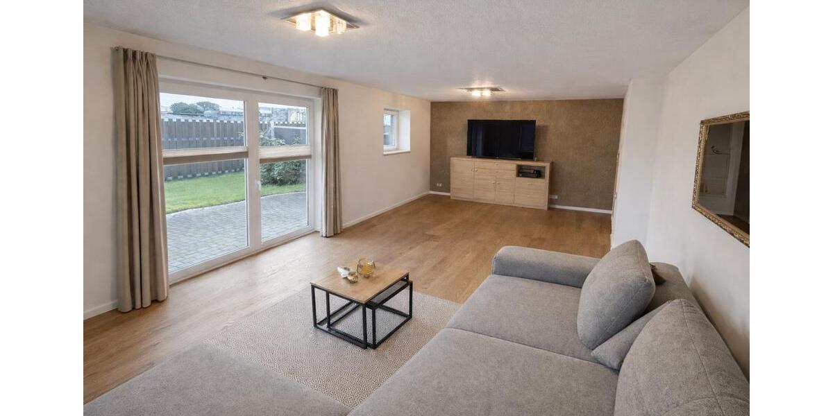 Doppelhaushälfte Wees - 4 Zimmer, 120 m&sup2;, 465.000&euro; | Angebot:26868868