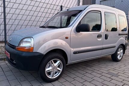 Renault Kangoo 32.000 km 7.200 &euro; Grafenau 71120