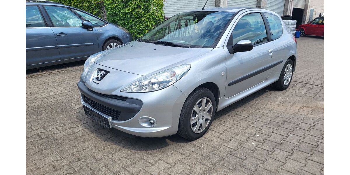 Peugeot 206 107.000 km 1.200 &euro; Sailauf 63877