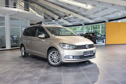 VW Touran 111.259 km 16.980 € Nuthetal 14558