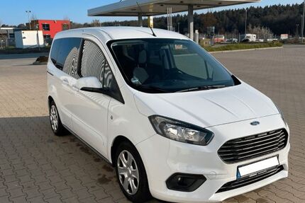 Ford Tourneo Courier 122.000 km 7.800 &euro; Braunschweig 38114
