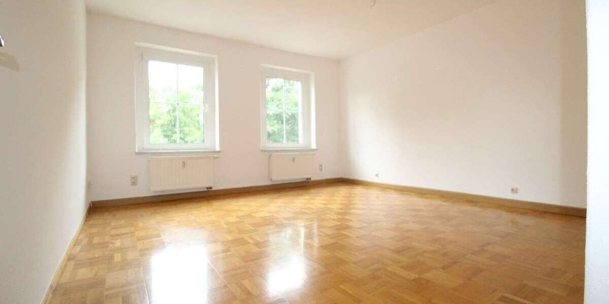 Wohnung zum Kaufen in Rochlitz 49.000 € 62 m² 3 zimmer