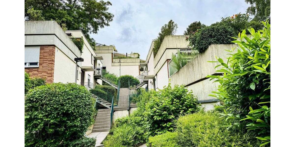 Etagenwohnung Kassel Wolfsanger/Hasenhecke - 3 Zimmer, 148 m&sup2;, 225.000&euro; | Angebot:26908868