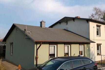 Haus Wolgast - 6 Zimmer, 180 m&sup2;, 270.000&euro; | Angebot:25429279