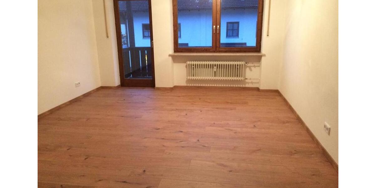 Etagenwohnung Mühldorf am Inn - 2 Zimmer, 62 m&sup2;, 780&euro; | Angebot:26387078