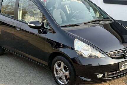 Honda Jazz 94.000 km 6.650 &euro; Bremen 28219
