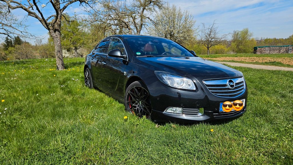 Opel Insignia 82.000 km 7.499 &euro; Reutlingen 72768