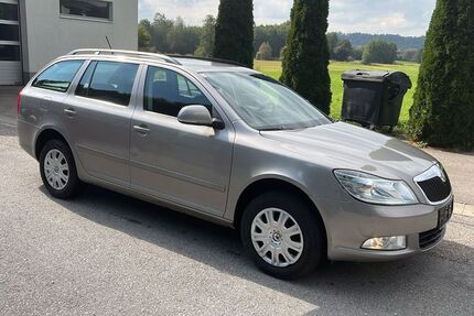 Skoda Octavia 174.500 km 2.950 &euro; Fridolfing 83413