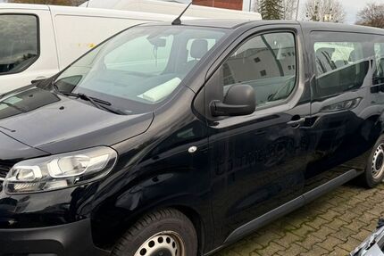 Opel Vivaro 119.000 km 16.990 &euro; Hünxe 46569