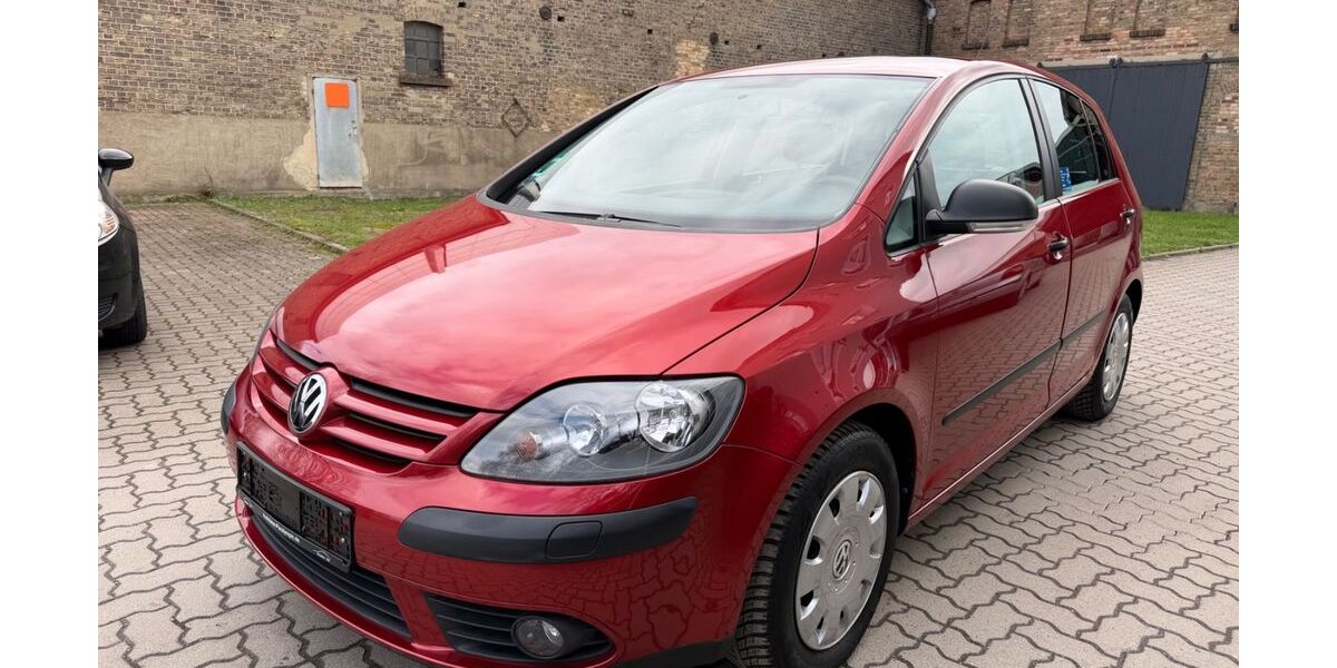 VW Golf 91.000 km 8.990 &euro; Salzgitter 38229