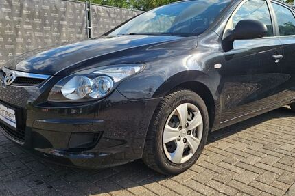 Hyundai i30 124.454 km 2.980 &euro; Kleinblittersdorf 66271