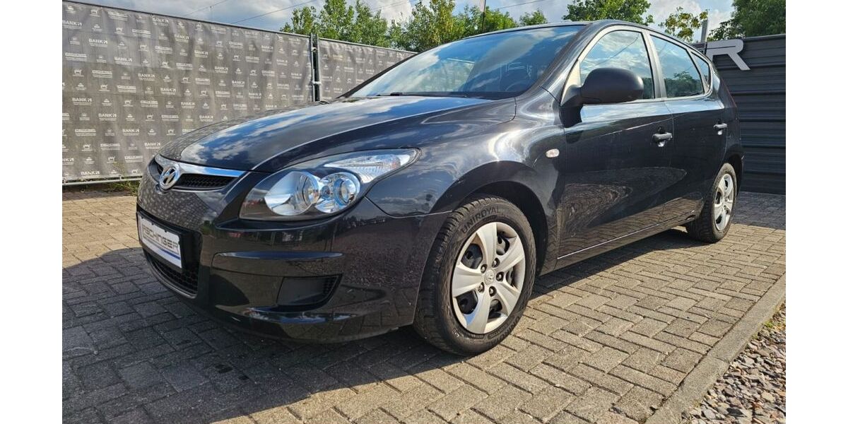 Hyundai i30 124.454 km 2.980 &euro; Kleinblittersdorf 66271