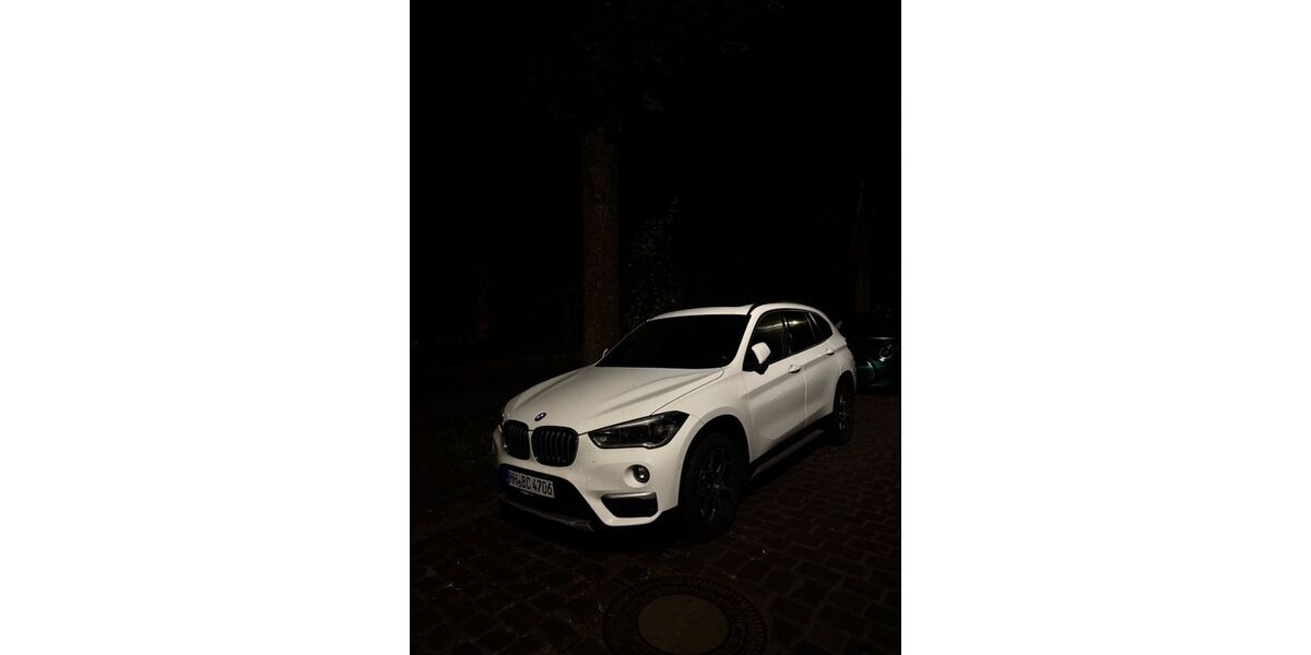 BMW X1 170.000 km 21.600 &euro; Hamburg 22547