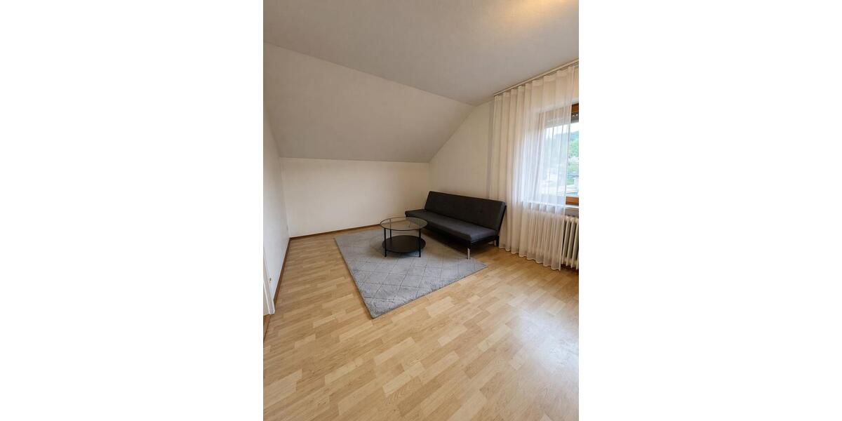 Dachgeschoßwohnung Bühl - 2 Zimmer, 58 m&sup2;, 680&euro; | Angebot:26293144