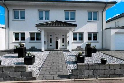 Haus Vreden - 3 Zimmer, 125 m&sup2;, 1.600&euro; | Angebot:26241544