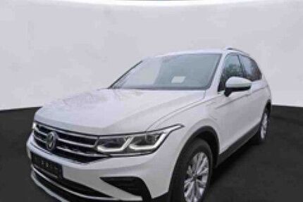 VW Tiguan 37.770 km 28.990 &euro; Heide 25746