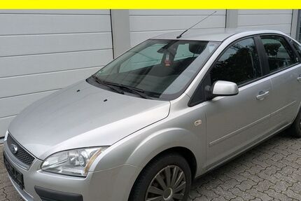 Ford Focus 165.736 km 1.450 &euro; Lübeck 23556