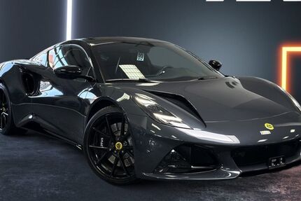 Lotus Emira 3.376 km 89.990 &euro; Potsdam 14469