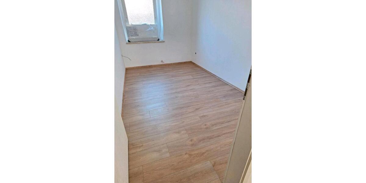 Erdgeschoßwohnung Gelsenkirchen Gelsenkirchen-Mitte - 5 Zimmer, 116 m&sup2;, 1.150&euro; | Angebot:26271490