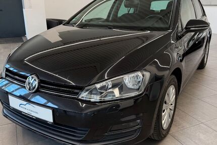 VW Golf 179.425 km 7.990 &euro; Bonn 53175