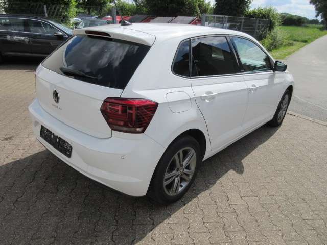 VW Polo United 1.0 TSI NAVI KAMERA ALU KEYLESS APS SI 49.200 km 15.699 &euro; Bergkamen 59192