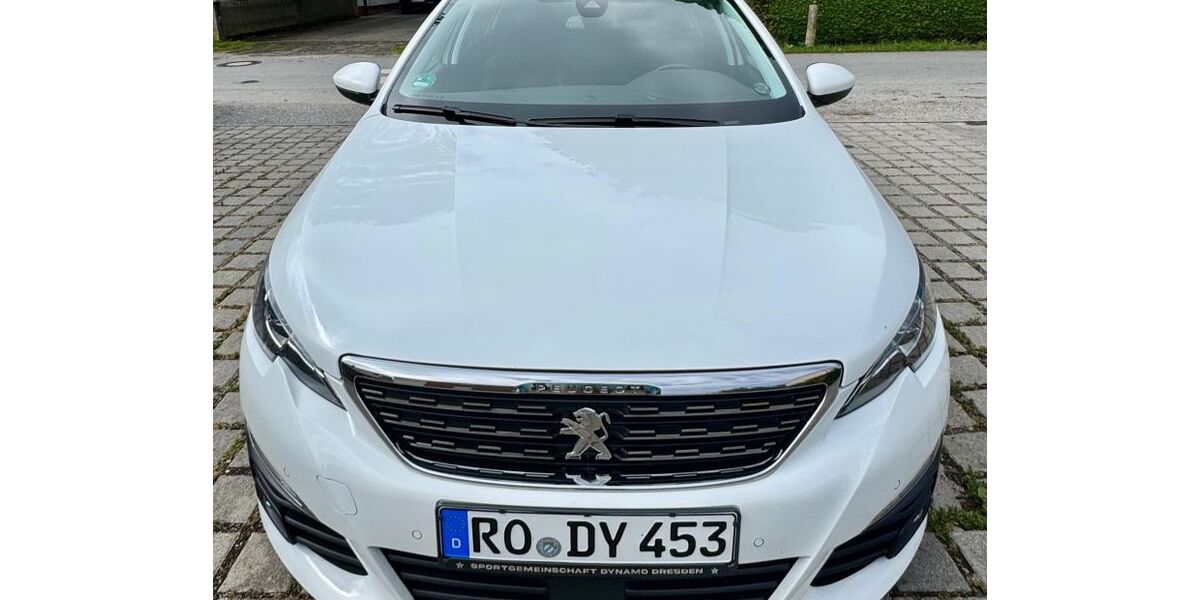 Peugeot 308 98.000 km 13.900 &euro; Bad Aibling 83043