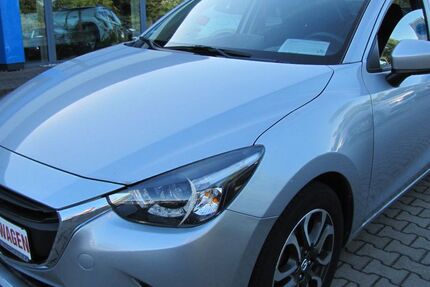 Mazda 2 11.600 km 12.885 &euro; Altenburg 04600