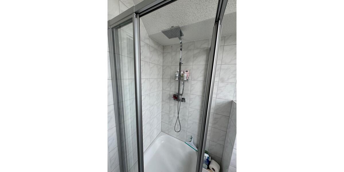 Dachgeschoßwohnung Wiesbaden Mainz-Kastel - 2 Zimmer, 47 m&sup2;, 775&euro; | Angebot:26636078