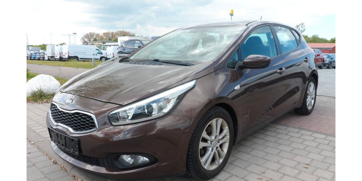 Kia ceed / Ceed 158.236 km 6.790 &euro; Greifswald 17489