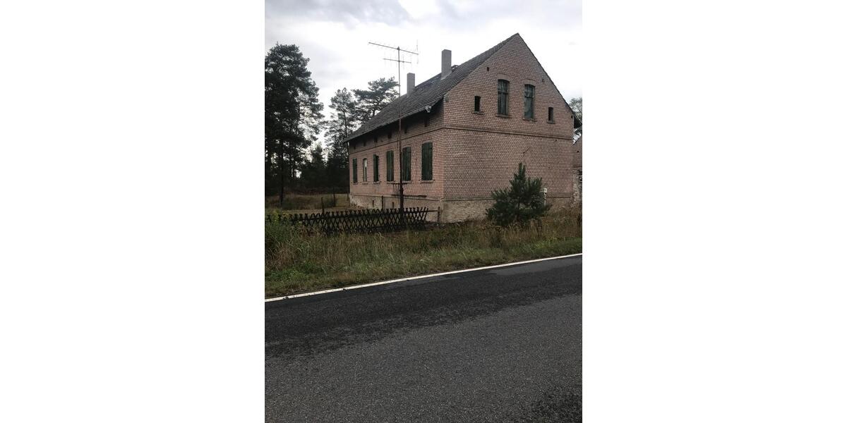 Einfamilienhaus Lauchhammer - 4 Zimmer, 105 m&sup2;, 66.000&euro; | Angebot:27084471
