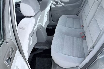 VW Passat 94.000 km 3.900 &euro; Brakel 33034
