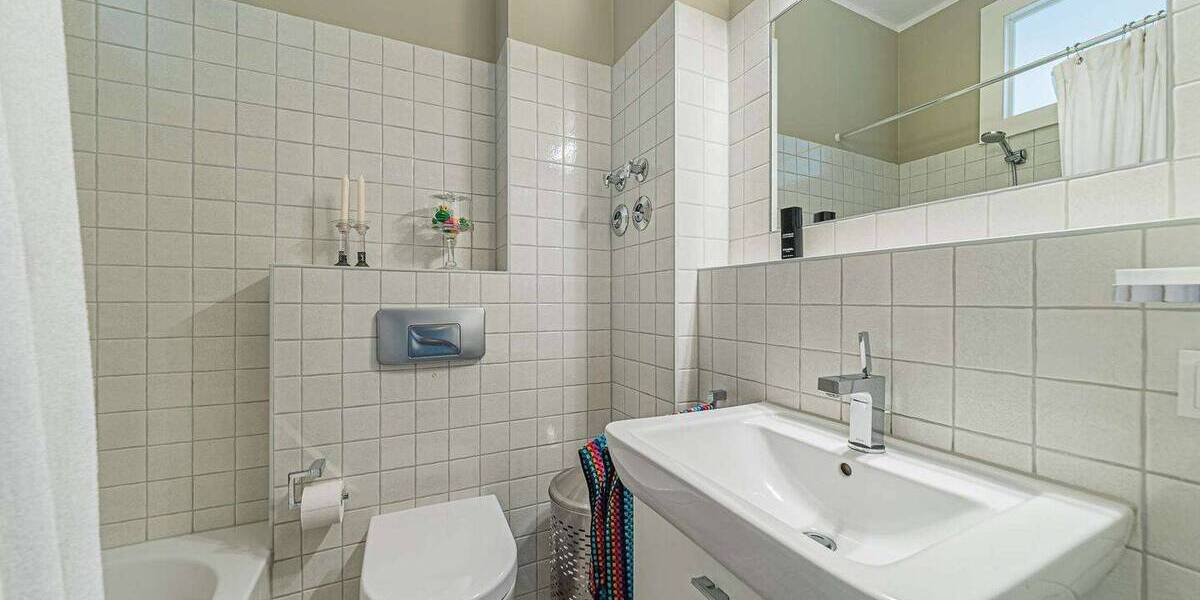 Etagenwohnung Frankfurt am Main Sachsenhausen - 2 Zimmer, 56 m&sup2;, 2.090&euro; | Angebot:26824536