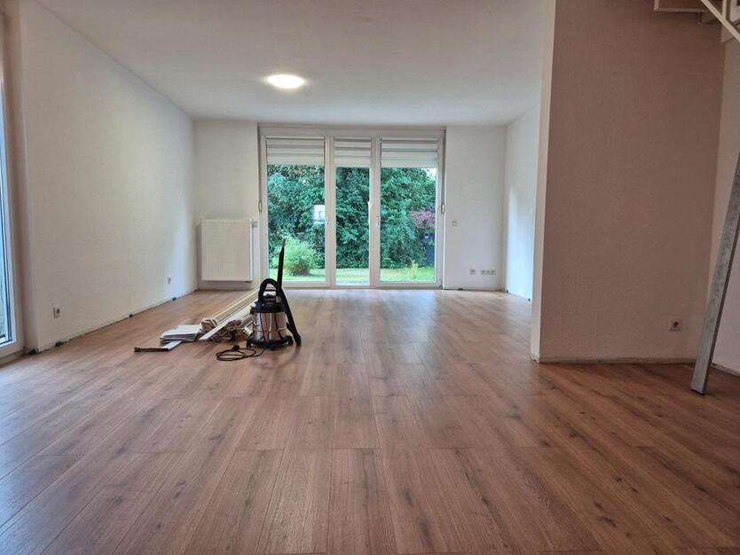 KL-Ost (PRE-Park) Reihenendhaus (wie Doppelhaus) 5 Zimmer+Garten