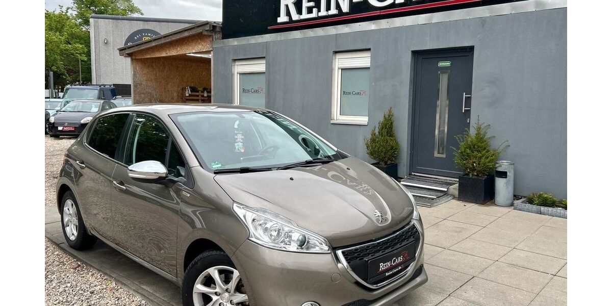 Peugeot 208 80.000 km 5.490 &euro; Berlin 13088