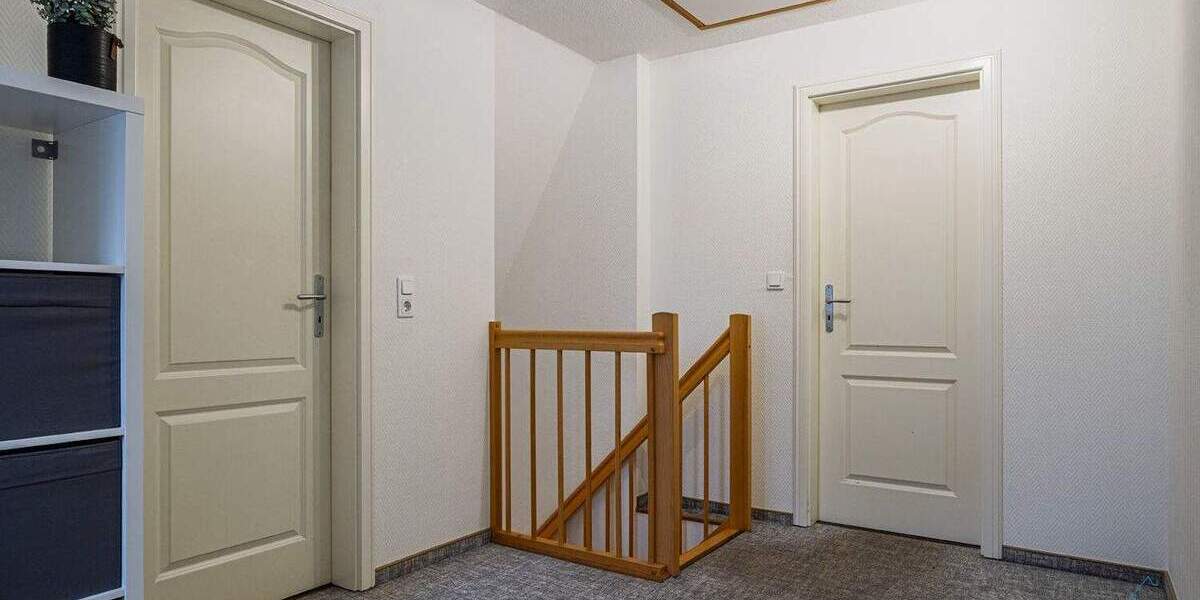 Einfamilienhaus Bordelum / Büttjebüll Büttjebüll - 8 Zimmer, 203 m&sup2;, 549.000&euro; | Angebot:25676096