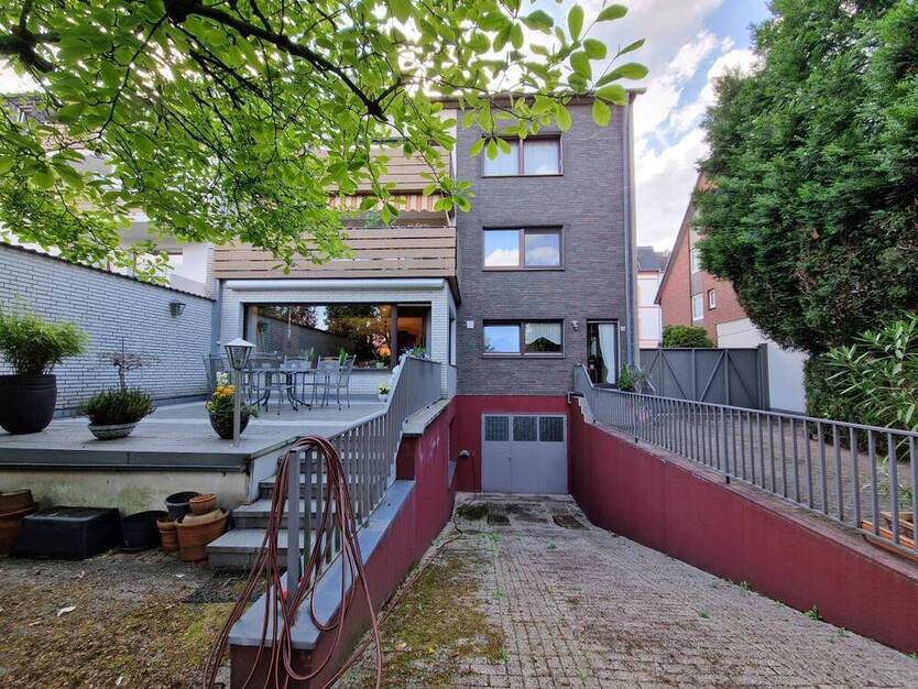 Erstverkauf aus langjährigem Familienbesitz - gepflegt & voll vermietet.
