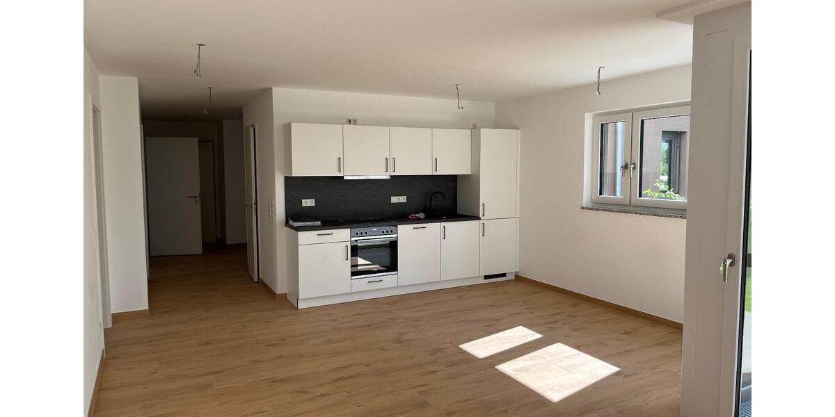 Etagenwohnung Kolbermoor - 4 Zimmer, 96 m&sup2;, 1.808&euro; | Angebot:25118501