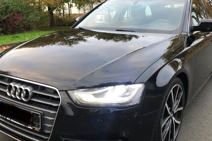 Audi A4 213.840 km 9.900 &euro; Stößen 06667
