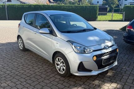 Hyundai i10 57.411 km 6.999 &euro; Rosenheim 83026