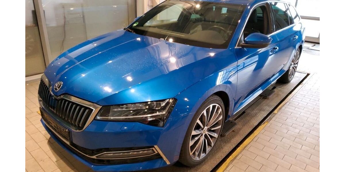 Skoda Superb 85.000 km 34.970 &euro; Helmstedt 38350
