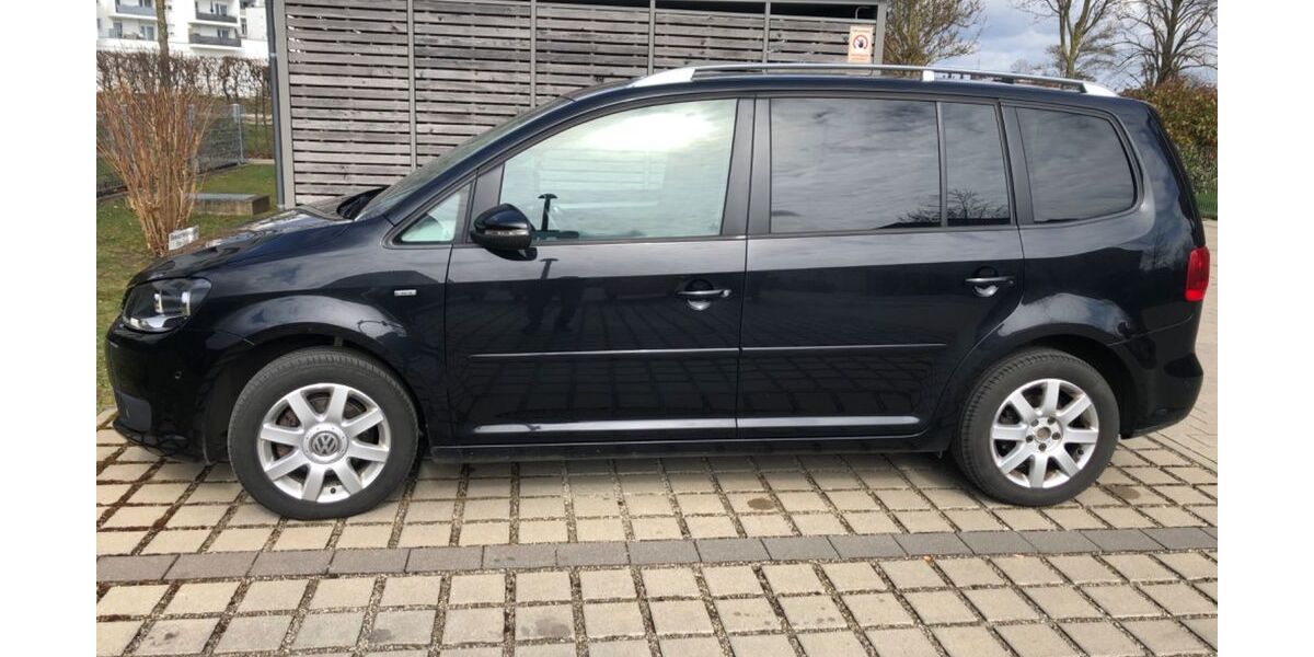 VW Touran 138.000 km 7.350 &euro; Augsburg 86161